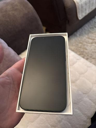 palić kamere: Apple iPhone 13 – crna boja 128gb - Ekran: 6.1" Super Retina XDR — 1