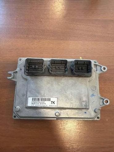 KOMPJUTER MOTORA (ECU) ZA HONDA CIVIC - 37820RSJE01 | Kompjuter
