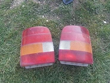 polovni auto delovi i auto servis diesel power subotica képek: STOP LAMPE KARAVAN ZA FORD SIERRA OD 1992. DO 2010. GOD. | polovni — 1