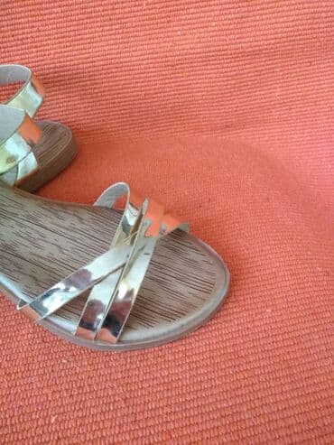 una obuca beograd: Sandals, Opposite, 40 — 9