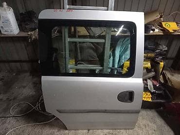BOCNA VRATA SIVA BOJA Z157 ZA OPEL COMBO | Svi delovi za Opel vozila