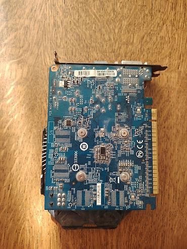 elektricni masazer za lice: Gigabyte grafička karta + AMD procesor - Grafička karta: Gigabyte sa — 2