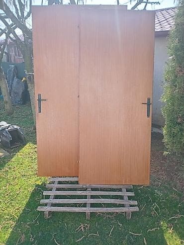 Desks and tables: Sobna vrata 6 komada. - Materijal: drvo/iverica u prirodnom drvenom — 1