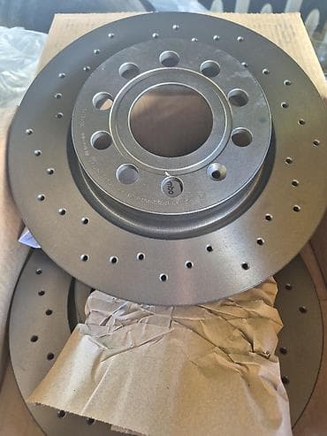 bmw 5 серия m550d xdrive: Brembo Xtra paket – prednji set kočnica buseni diskovi i keramicke — 4