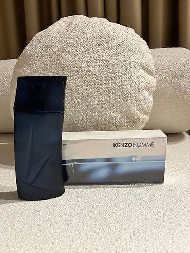Slika prikazuje muški miris Kenzo Homme, poznat po svojoj