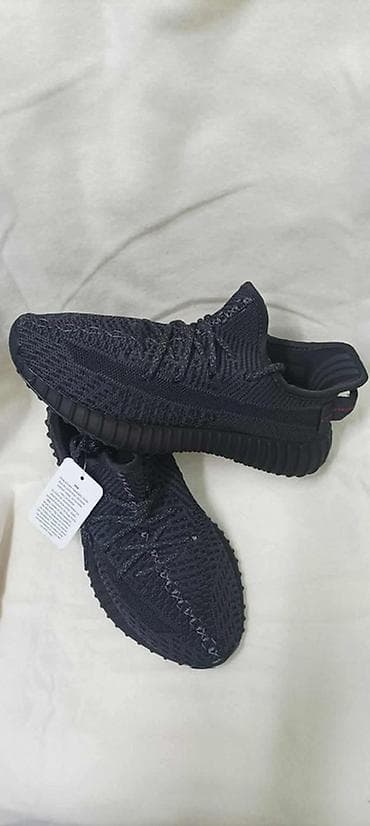 Yezzy
37-46
Cena 3999din
Proveravati brojeve
PM✨ — 2