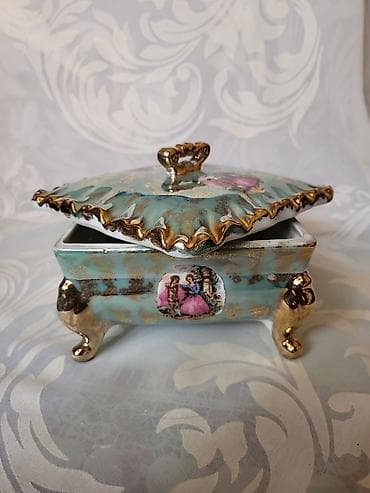 harmonika pigini: Satula porcelanska iz 70ih godina. Satula porcelanska motivi — 7