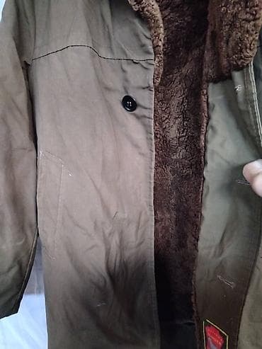 Sweaters: Muska radna bunda Odlicno ocuvana Velicina 48 Mere Ramena 52 Grudi — 2