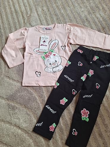 jakna za sneg: Dečiji komplet za devojčice – majica i helanke - Gornji deo — 1