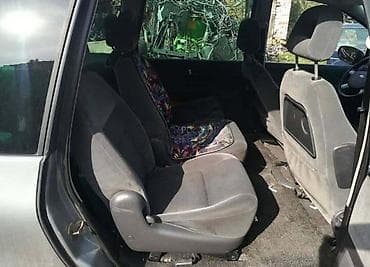 Transport: FORD GALAXY 2003. GOD. - KOMPLETAN AUTO U DELOVIMA | FORD velika — 2