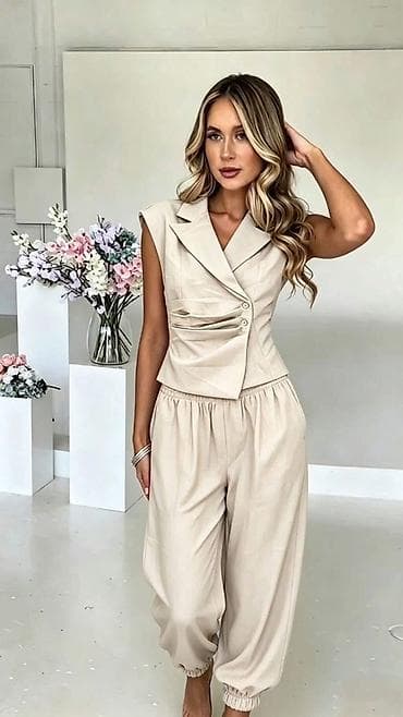 pantalone sa perjem: Elegantan dvodelni komplet – prsluk bez rukava i pantalone Dostupan u — 1