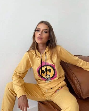 balenciaga trenerke: S m l xl 2500 — 7