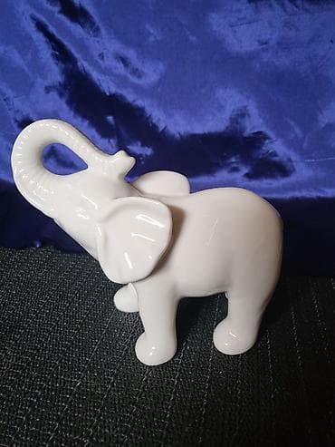 Tekstil: Porcelanska nova,vintaz figura slona — 5