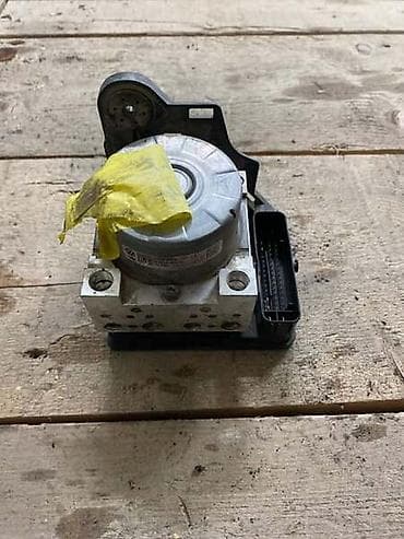 golf 2 crveni: ABS PUMPA ZA VOLKSWAGEN GOLF 7 - 5Q0614517CT | Abs pumpa za Golf VII — 2