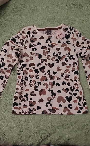 filip deciji butik: 122, jaknica 128 Devojcica paketočuvano sve od mog deteta,ima — 4