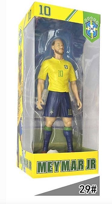 igračke rasprodaja: Fudbalske figure
Messi, Ronaldo, Neymar. Cena: 1500 din — 1