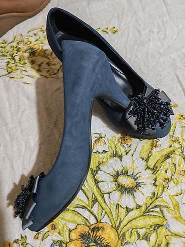 ysl salonke: Elegantne ženske salonke u tamnoplavoj boji - Materijal — 2