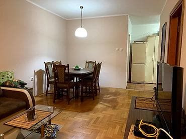 prasad na prodaju kraljevo: Dvosoban stan sa terasom u urbanom naselju Telep - Struktura: dnevni — 4