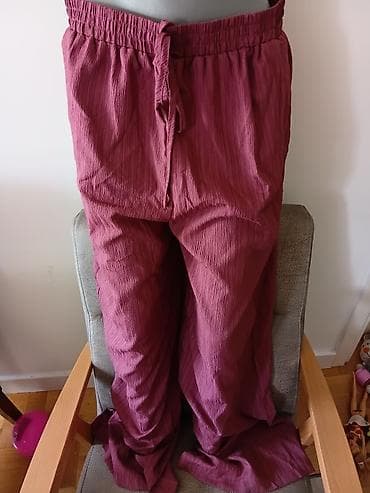 cupave kucne papuce: Ženske pantalone – boja tamno burgundi/šljiva. Širok, lepršav kroj sa — 1
