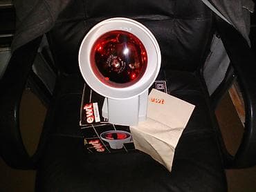clobevent s: Infra medicinska lampa 150 W (2 modela) Model 1 (slike 1-4): EWT — 3