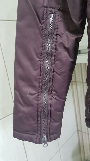 Rolke: Jakna,dva puta obucena,velicina XS mada moze i kao S. Spolja je — 3