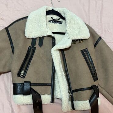 Zara, M, Jednobojni, Sa postavom, Veštačko krzno na lalafo.rs Zara, M, Jednobojni, Sa postavom, Veštačko krzno