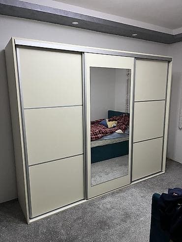 ugaone forma ideale cena: Klizni ugradni/polustanding garderoberi po meri - Trokrevetna klizna — 6