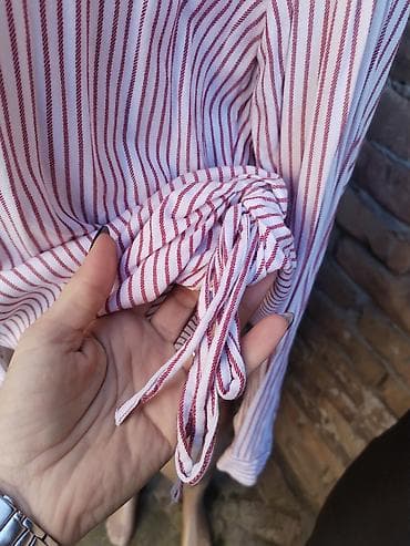 zelene tunike: Gina kosulja vel 46 RASPRODAJASuper ocuvana, duzina 80,pazuh po 60 — 6