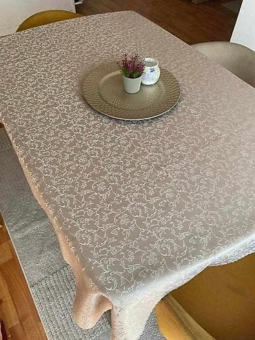 kuhinjske krpe prodaja: Stolnjaci 140x220 
⭐beli, šampanj🥂⭐
Cena 1800 din💚
G⚜️ — 1