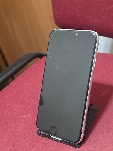 kuran na latinici: Apple iPhone 11 Ćerkica koristila dok nije dobila drugi. Telefon — 2