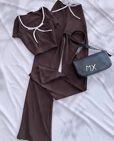 bele torbice: Ženski komplet – top i pantalone sa belim ivicama 2 komada po ceni od — 2