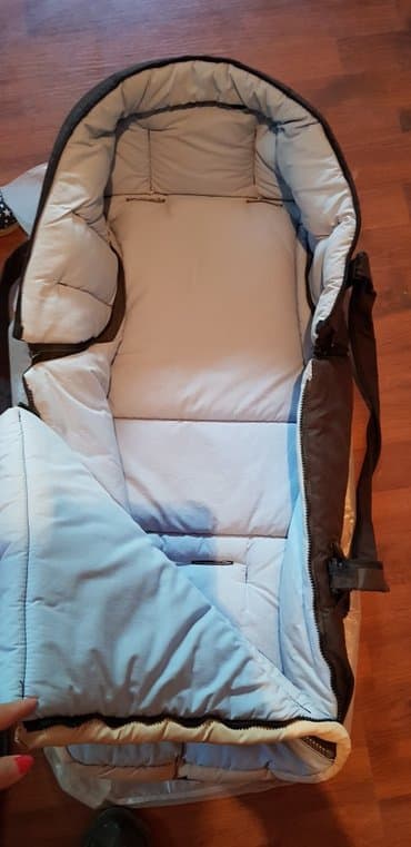haljine svecane za devojcice: Nosiljka za bebe — 2