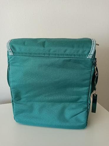 celofanske kesice za pakovanje: Rashladna torba Dimenzije  28 x 25 x 12 cm Ima dve pregrade, manju i — 5