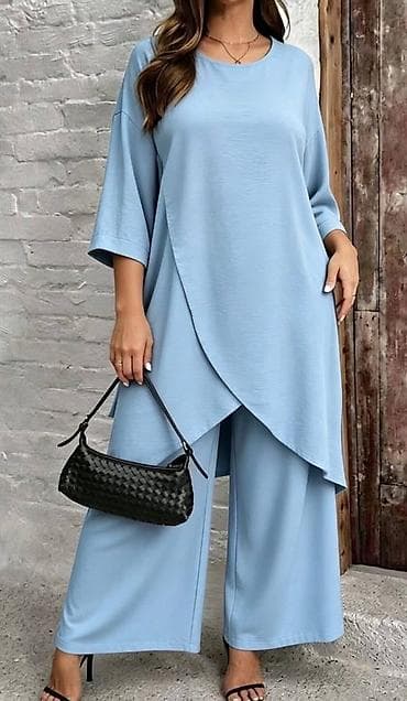 jednodelni kupaći kostimi za punije: Kompleti za punije 
2XL 3XL 4XL 
Cena : 3200 dinara — 4