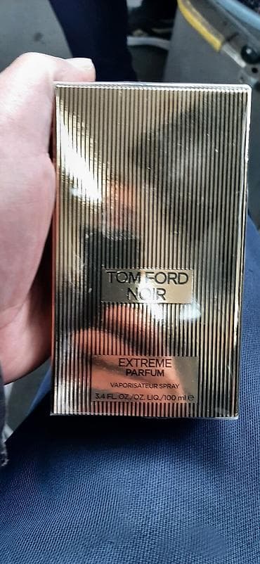 Original Tom Ford Noir 100ml
20 000din
061 6520211 na lalafo.rs Original Tom Ford Noir 100ml
20 000din
061 6520211
