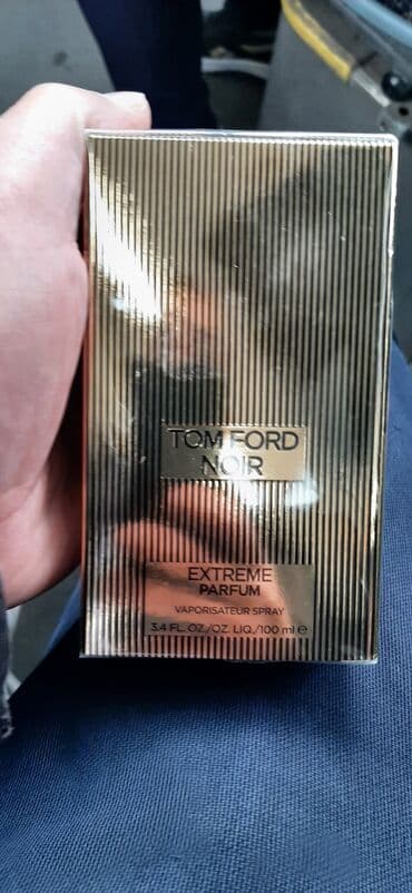 original parfemi muski: Original Tom Ford Noir 100ml
20 000din
061 6520211 — 1