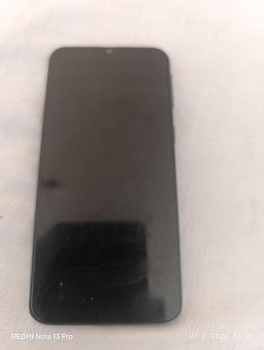 used phones: Samsung Galaxy A20e (SM-A202FN) - Ekran: 5.8" PLS TFT, Infinity‑V — 1