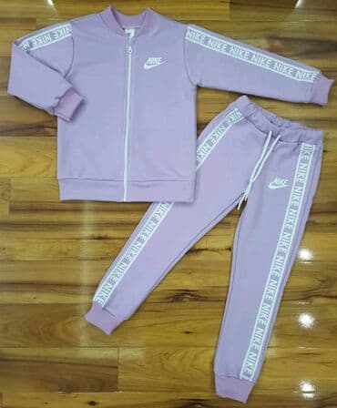 polovna odeca za bebe: Trenerka vel 13, 14 — 1