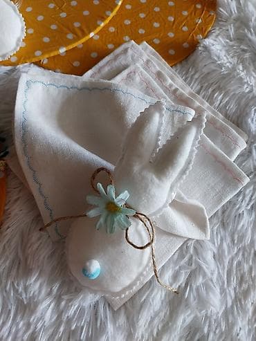 prstenčići za salvete: Uskršnji set dekoracija od filca – ručni rad- prstencici sa zekom. - — 2