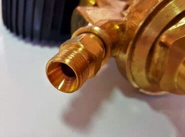 polovni co2 aparati kemppi: Prodajem nov i kvalitetan manometar za CO2 sa dva sata. Cena: 40 evra — 4