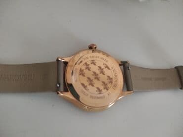 sat: Klasični sat, Swatch, Ženski — 2