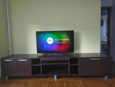 lazy bag za decu: Prodajem komodu za TV, dimenzije: dužina 238 cm, širina 52 cm, visina — 2