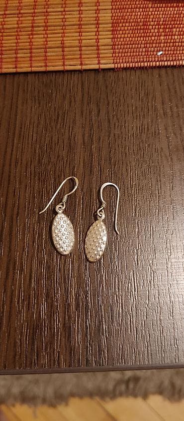 koferi za putovanje: Srebrne viseće minđuše sa kukicom -srebro - Oblik: izduženi ovalni — 2