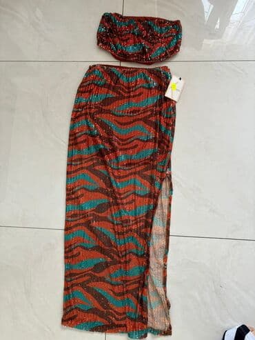 maturske haljine za tinejdzerke: Piazza Italia bоја - Šareno, Večernji, maturski, Kratkih rukava — 13