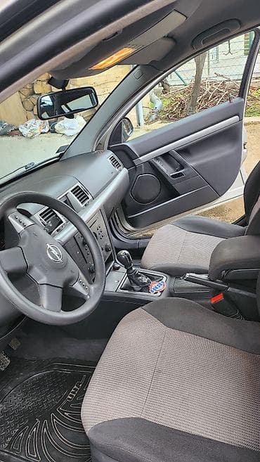 ford k: Opel Vectra Caravan (karavan) – 5 vrata, metalik siva - Prostran — 6