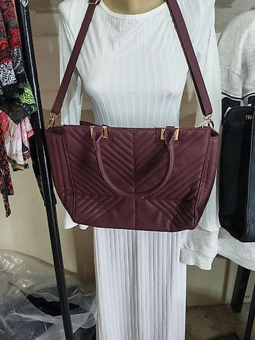 shooter torba: Ženske torbe – više modela - Elegantna crna torba za svaki dan — 2