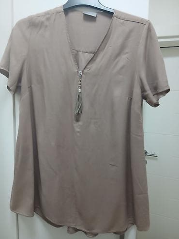 Košulje, bluze i tunike: Ženska tunika/bluza C&A, boja taupe (topla bež/smeđu). - Kratki — 1