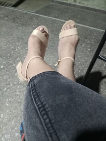 luj viton pantalone sa etiketom: Sandale, 37 — 8
