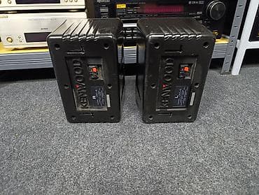 knjiga i zvucnik: Kenwood CM-5 plasticne kutije pogodne za baste 2 x 40 watti 8 oma — 6