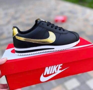 27c nike: Trainers, size - 46 — 2